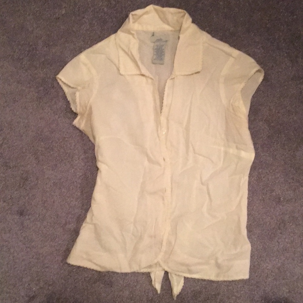 Anthropologie light yellow shirt, button down 0